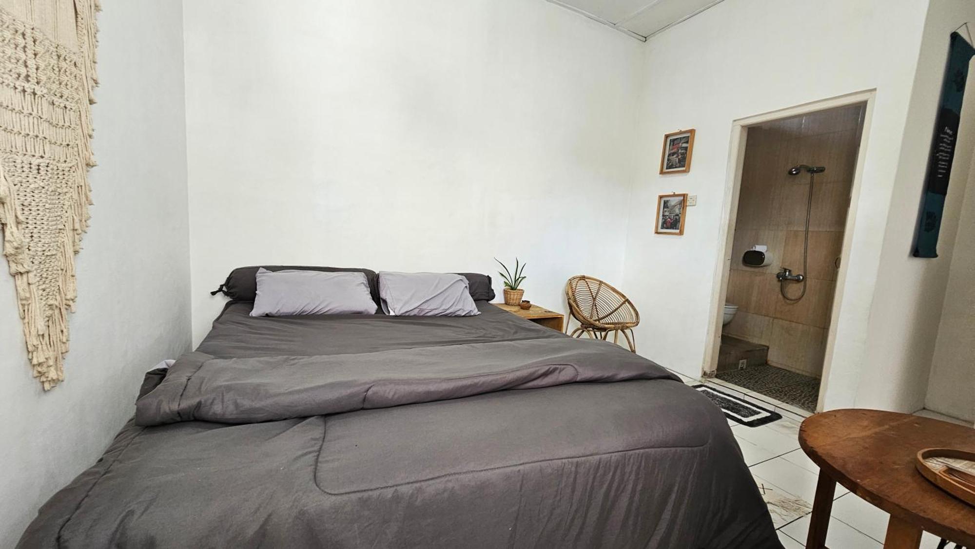 Oke Baik Hostel Yogyakarta Exterior photo