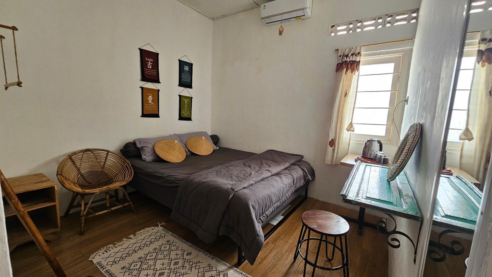 Oke Baik Hostel Yogyakarta Exterior photo